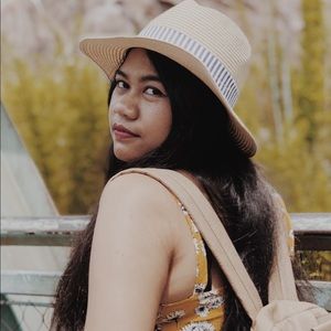 Meet your Posher, Agni